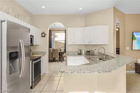 11536 Chaplis Ln, Estero, FL 33928 photo 7