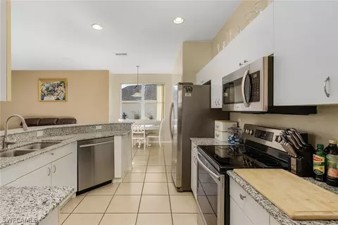 11536 Chaplis Ln, Estero, FL 33928 photo 8