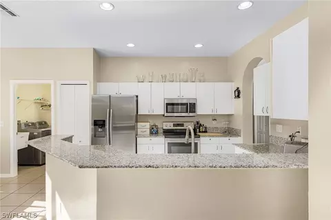 11536 Chaplis Ln, Estero, FL 33928 photo 5