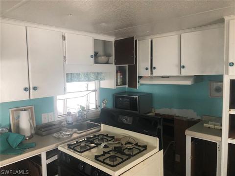 20730 Port Dr, Estero, FL 33928 photo 8