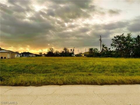 1156 NW 7th Ave, Cape Coral, FL 33993