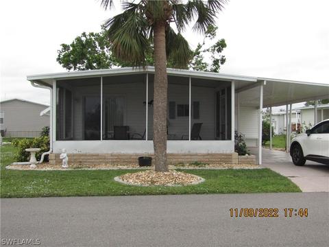 29 N Manatee Loop, Punta Gorda, FL 33950