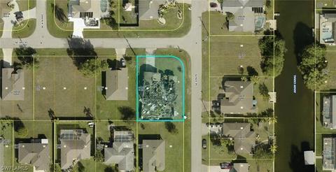 414 SE 3rd St, Cape Coral, FL 33990