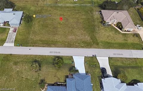 833 SW 17th St, Cape Coral, FL 33991