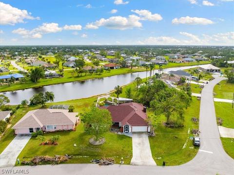 360 Concordia St, Punta Gorda, FL 33983