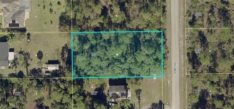 1015 Henry Ave, Lehigh Acres, FL 33972