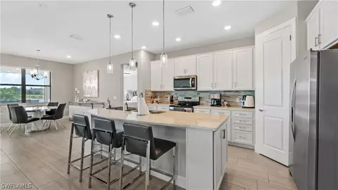 19536 Utopia Ln, Estero, FL 33928 photo 4