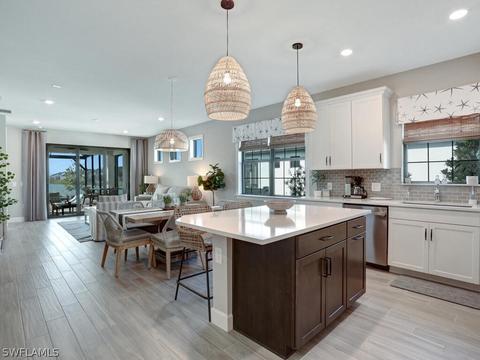 12381 Canal Grande Dr, Fort Myers, FL 33913