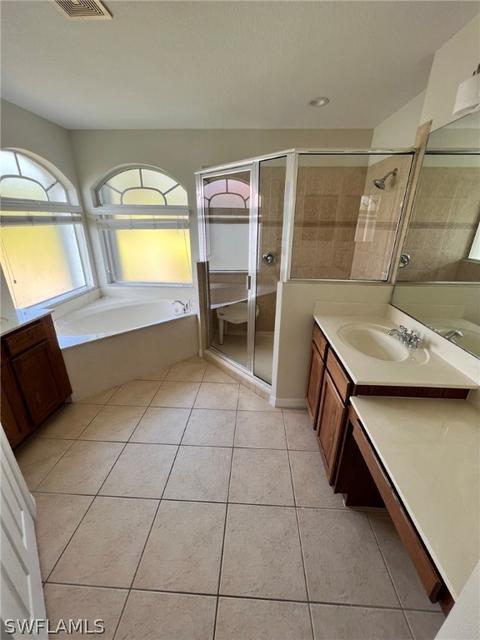 9854 Springlake Cir, Estero, FL 33928 photo 22