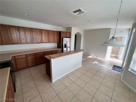 9854 Springlake Cir, Estero, FL 33928 photo 8