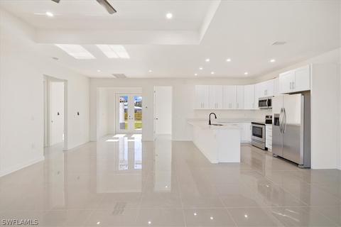 7050 Berwick Cir, Labelle, FL 33935 photo 15