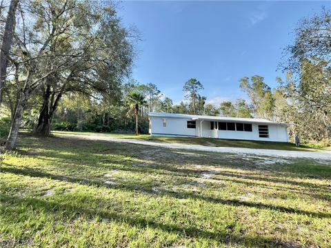 7930 Chickadee Ln, Naples, FL 34120 photo 16