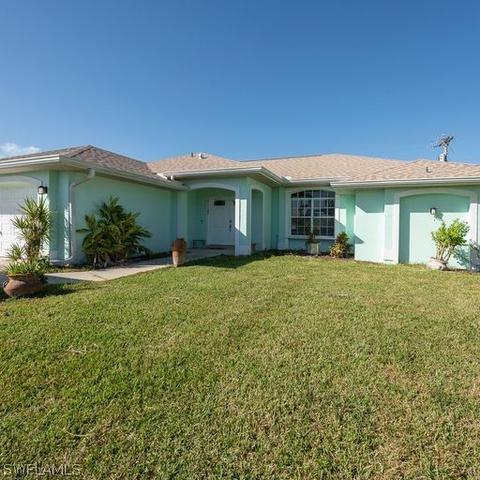 2124 SE 8th Ave, Cape Coral, FL 33990
