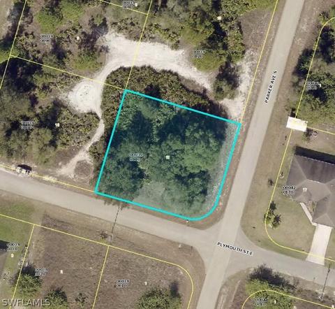 554 Parker Ave S, Lehigh Acres, FL 33974