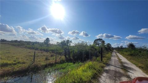 23855 Dixie Rd, Labelle, FL 33935 photo 1