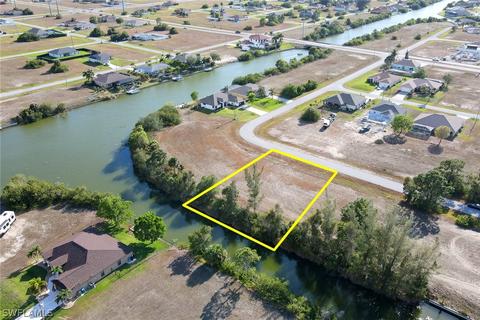 1007 NW 23rd Ave, Cape Coral, FL 33993