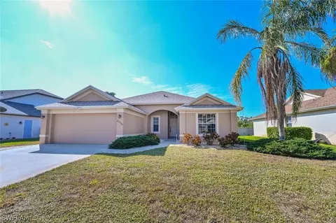 22800 Snaptail Ct, Estero, FL 33928