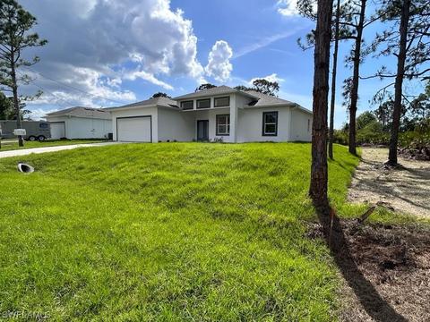 516 Walter Gifford Ave S, Lehigh Acres, FL 33974