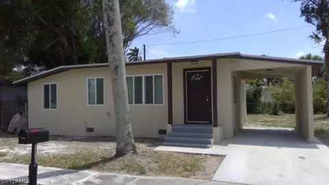 2030 Kurtz St, Fort Myers, FL 33901