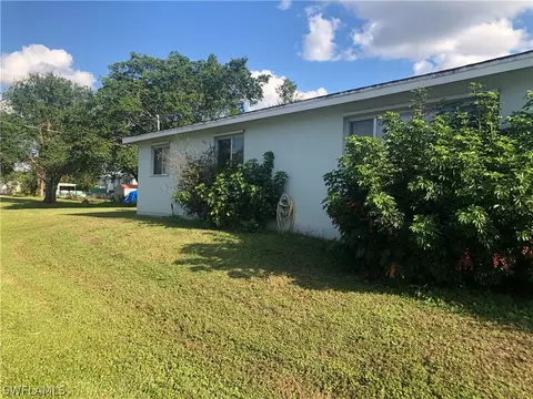 162 5th St, Naples, FL 34113 photo 2