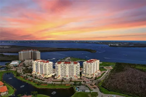 6081 Silver King Blvd #401, Cape Coral, FL 33914