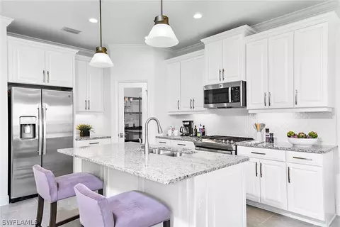 4628 Centaurus Cir, Naples, FL 34120 photo 10