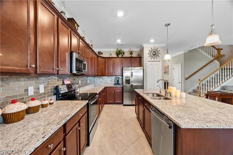 4021 E Hampton Cir, Alva, FL 33920 photo 16