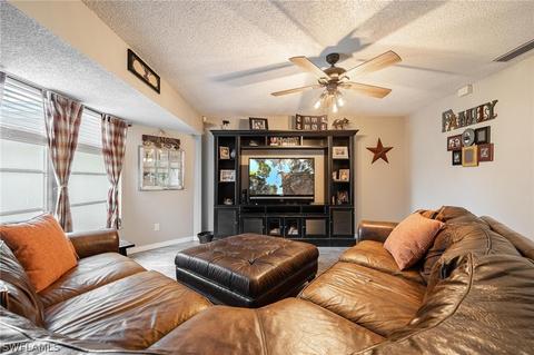 4507 Springview Cir, Labelle, FL 33935 photo 6