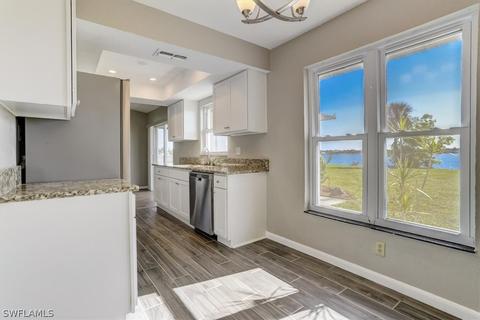 713 Meyer Dr, Naples, FL 34120 photo 9