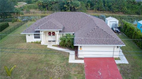 1311 E 9th St, Lehigh Acres, FL 33972