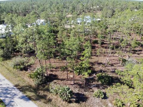 1411 North Ave, Lehigh Acres, FL 33972