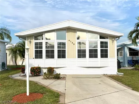 4730 Slash Pine Way W, Estero, FL 33928 photo 2