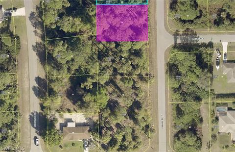 174 Canary Ave S, Lehigh Acres, FL 33974