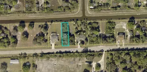 15621 Cemetery Rd, Fort Myers, FL 33905