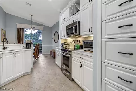 9157 Springview Loop, Estero, FL 33928 photo 7