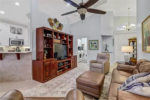 9157 Springview Loop, Estero, FL 33928 photo 5