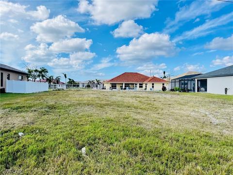 4412 SW 9th Pl, Cape Coral, FL 33914