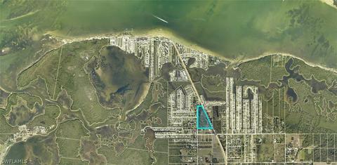 16215 Stringfellow Rd, Bokeelia, FL 33922