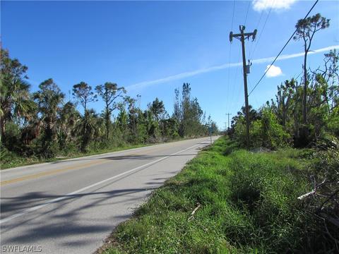 16215 Stringfellow Rd, Bokeelia, FL 33922 photo 2