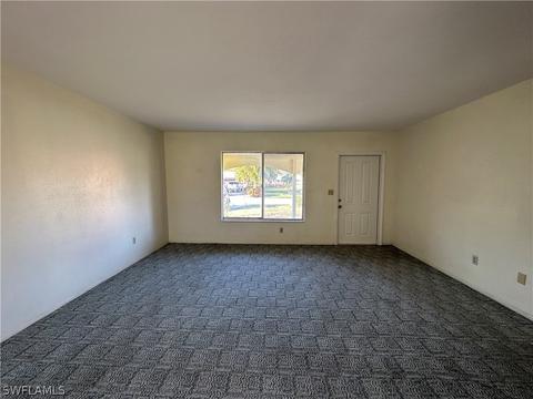 4028 Rainbow Cir, Labelle, FL 33935 photo 3