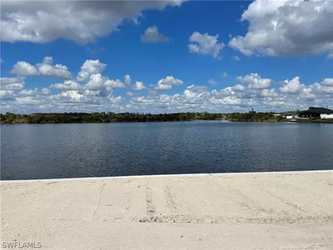 1203 NE 19th Ter, Cape Coral, FL 33909