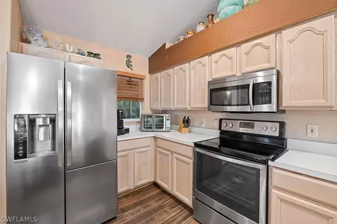 9747 Spring Ridge Cir, Estero, FL 33928 photo 9