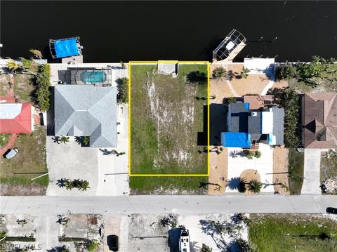 2920 Bracci Dr, Saint James City, FL 33956 photo 1