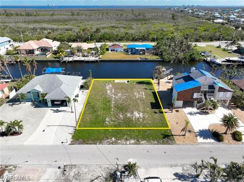 2920 Bracci Dr, Saint James City, FL 33956 photo 9