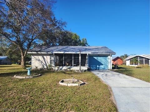 2007 Mariner Ct, Labelle, FL 33935 photo 2
