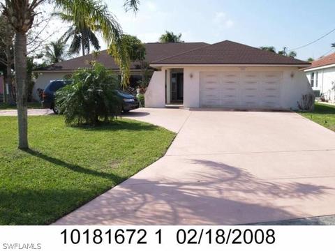 2220 SE 32nd St, Cape Coral, FL 33904