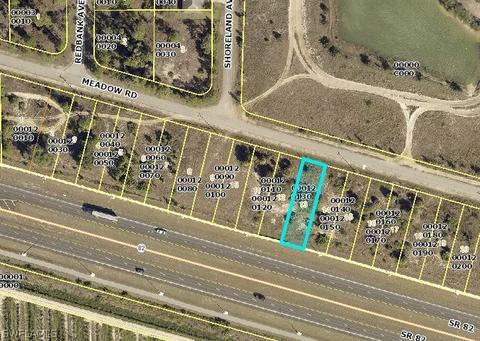 3222 Meadow Rd, Lehigh Acres, FL 33974