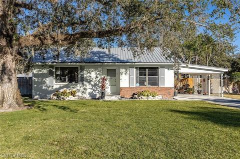 95 Florida St, Labelle, FL 33935