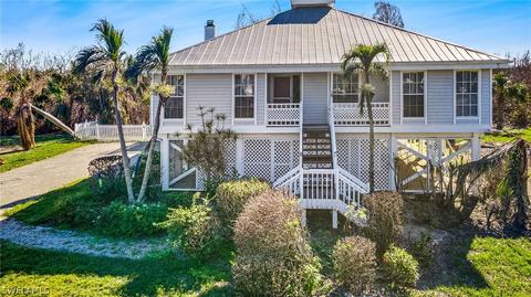 1332 Sand Castle Rd, Sanibel, FL 33957