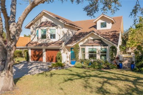 9806 Leeward Ct, Fort Myers, FL 33919